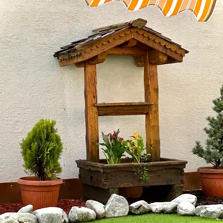 Entier: Appartement. Chez Gilbert アパート