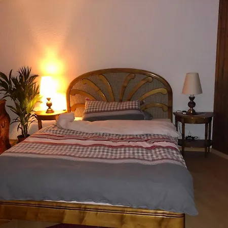 Apartament Logement Entier: Appartement. Chez Gilbert