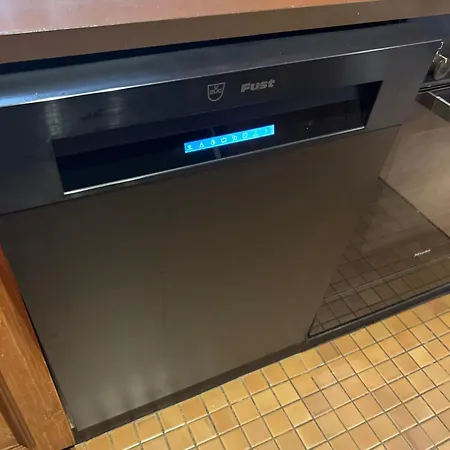 Logement Entier: Appartement. Chez Gilbert كرانز مونتانا